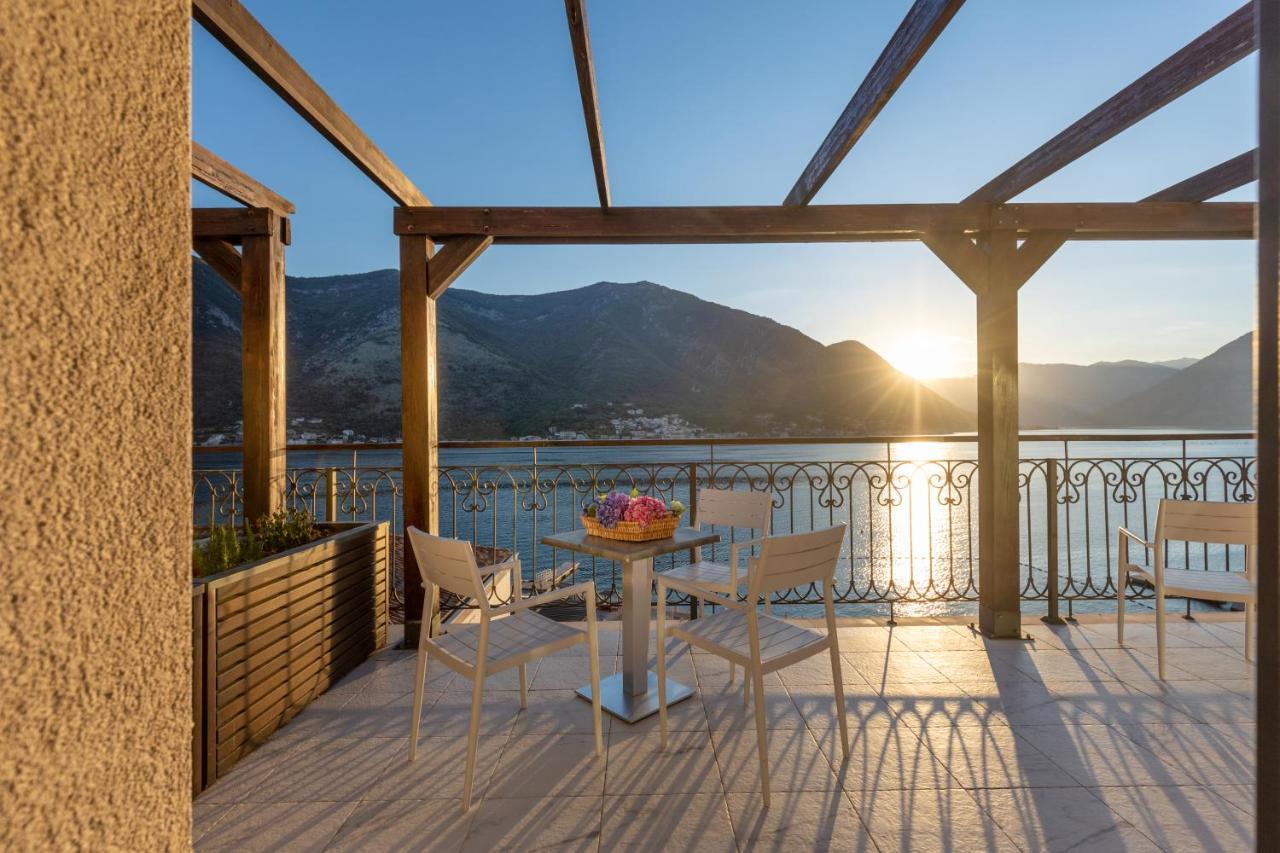 Huma Kotor Bay Hotel And Villas Exterior foto