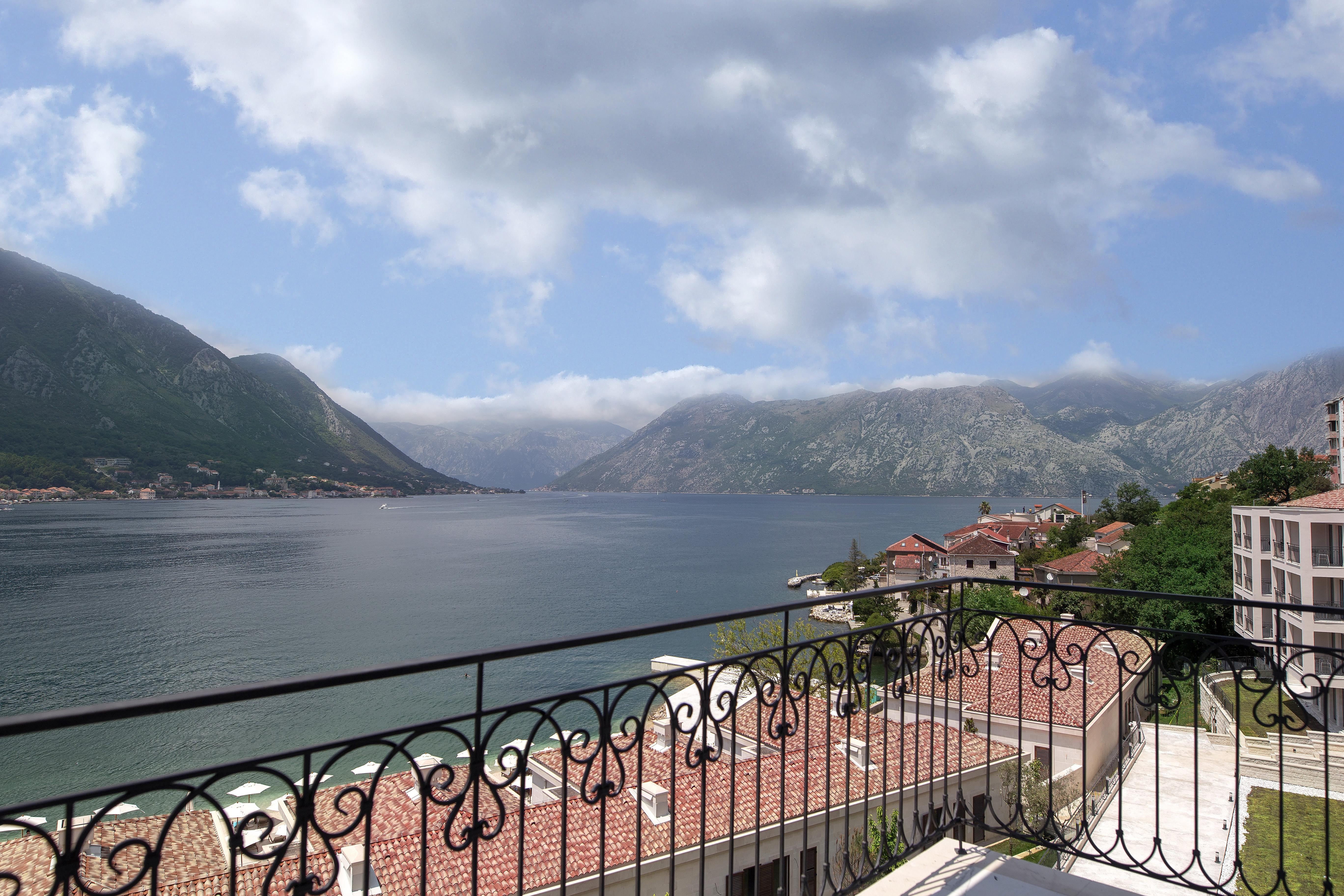 Huma Kotor Bay Hotel And Villas Exterior foto